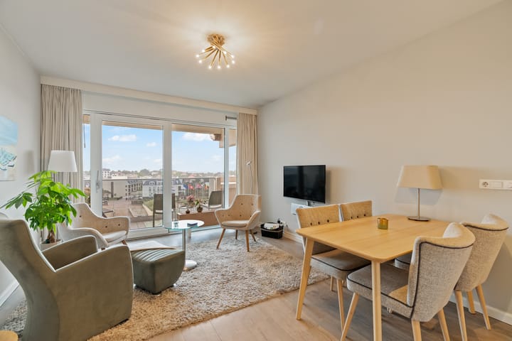 Photo 6 of Duinroos 37