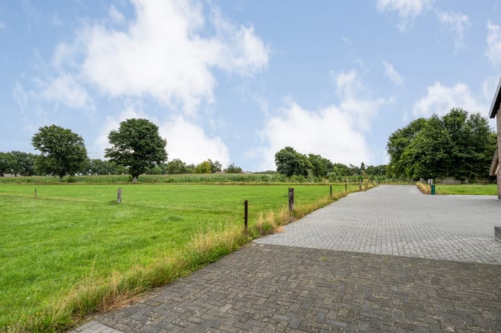 Foto 51 van Hogeweg 23