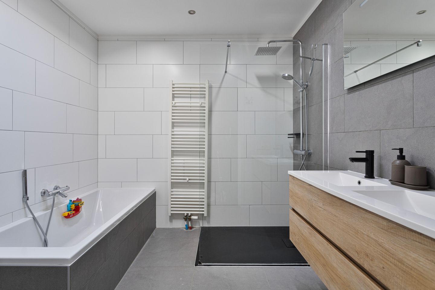 Foto 5 van Oude Stationsweg 37-A