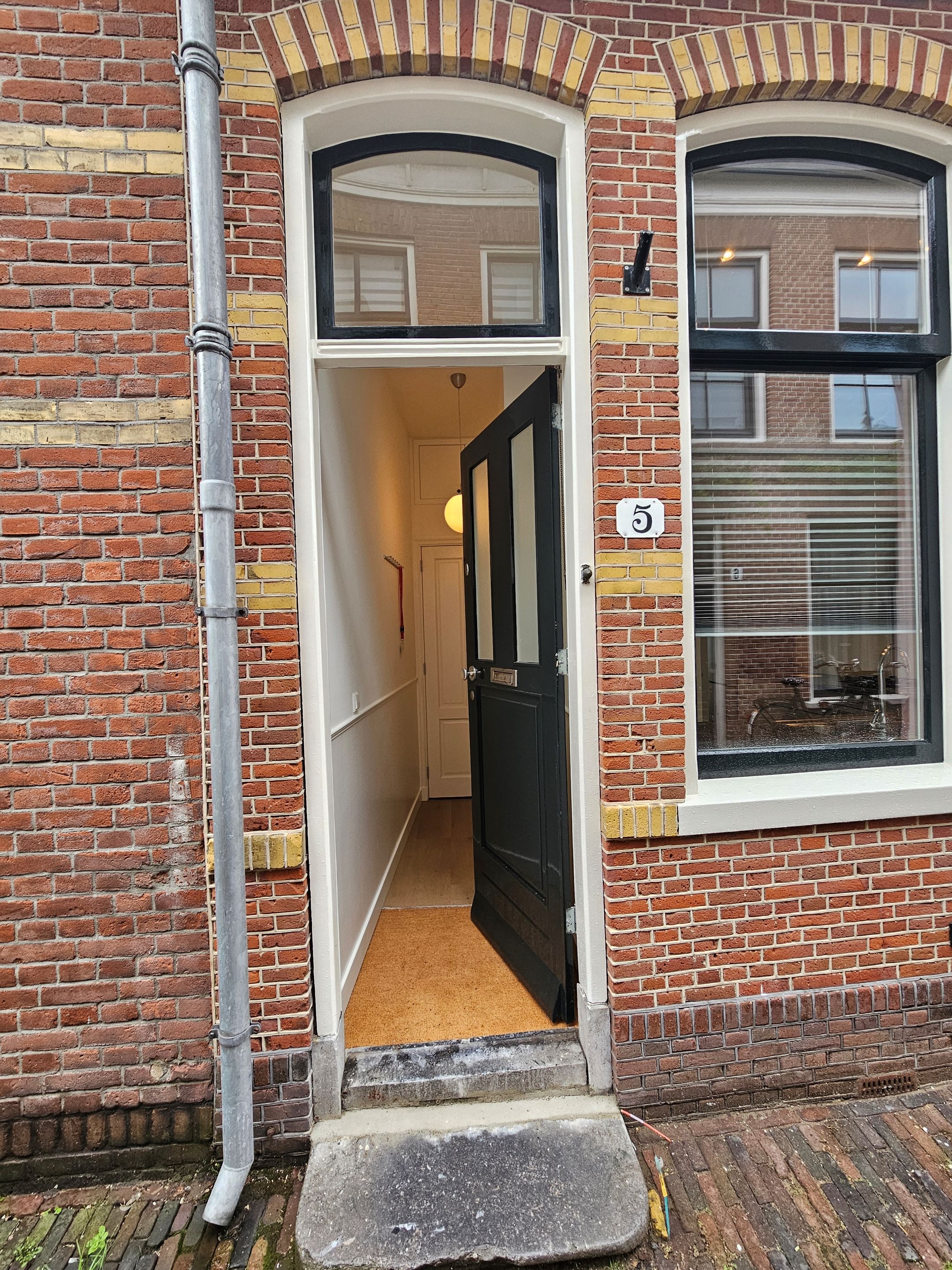 Foto 6 van Leliestraat 5