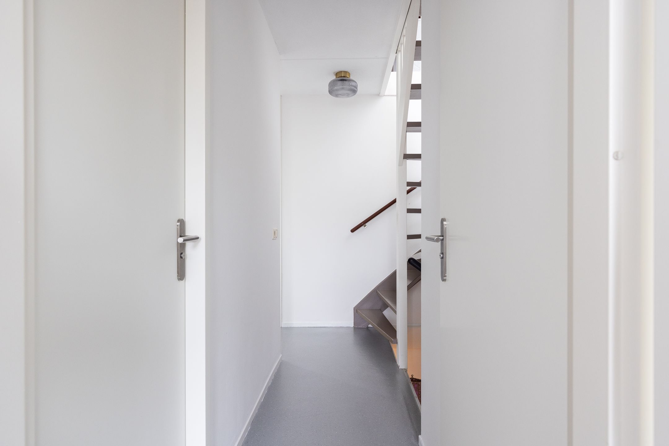 Photo 21 of Marsstraat 6