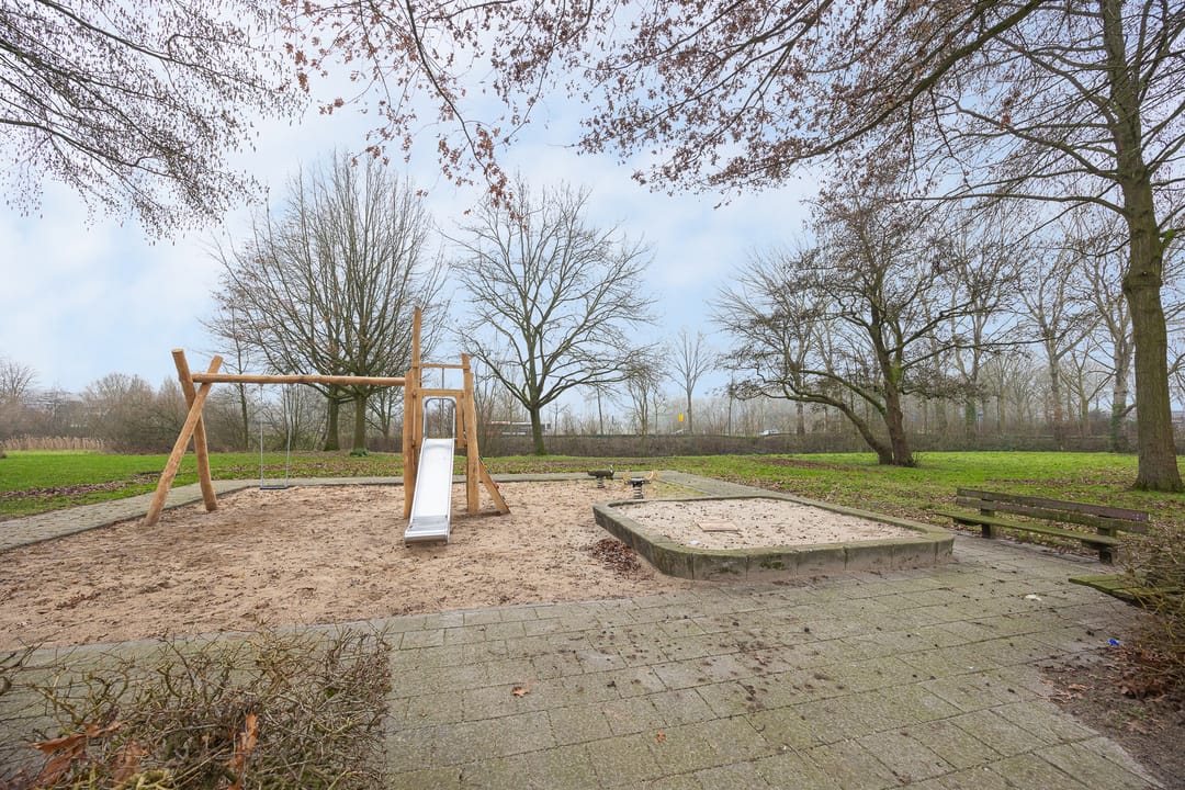 Photo 47 of Marsstraat 6