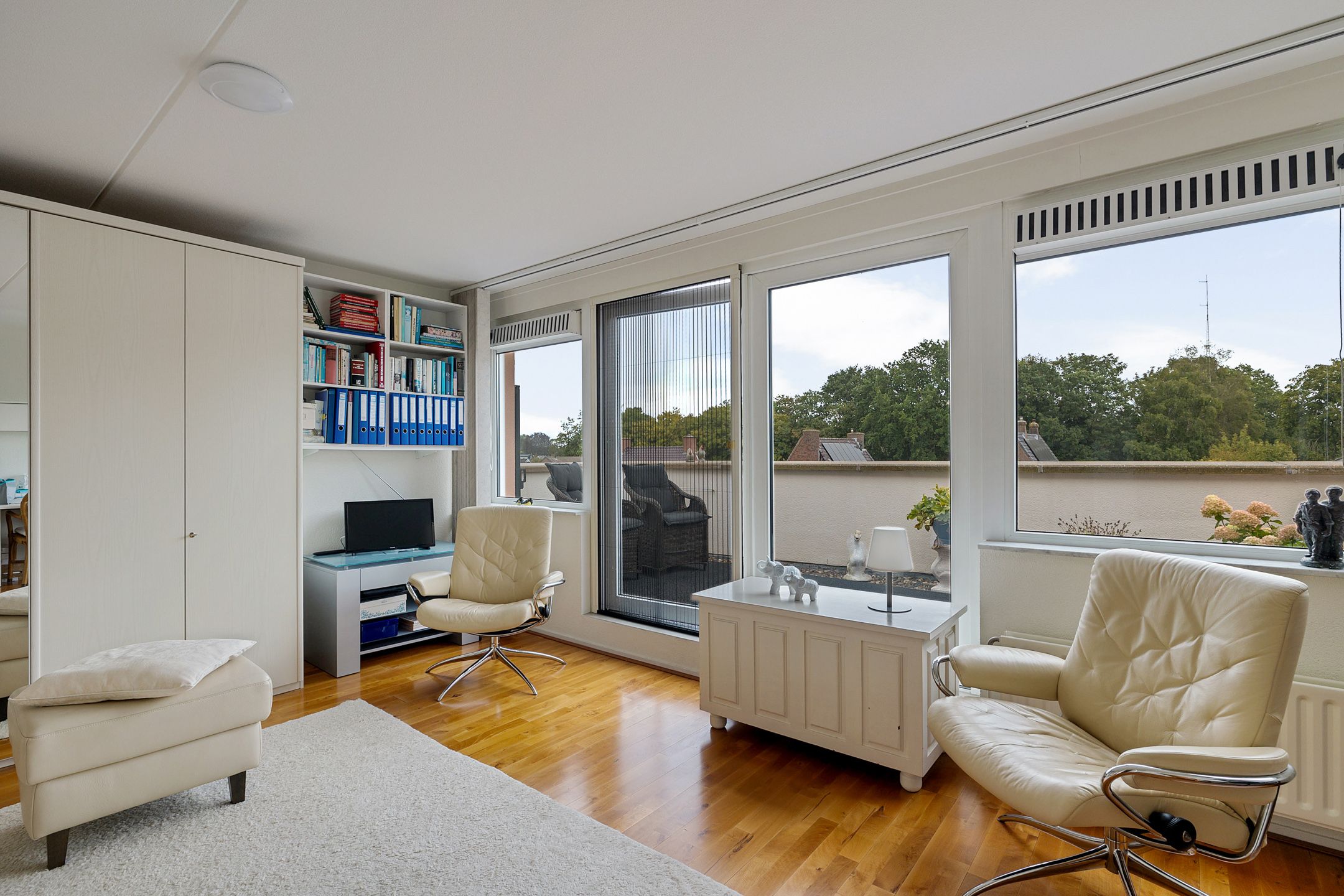 Foto 27 van Hoofdweg 204-A