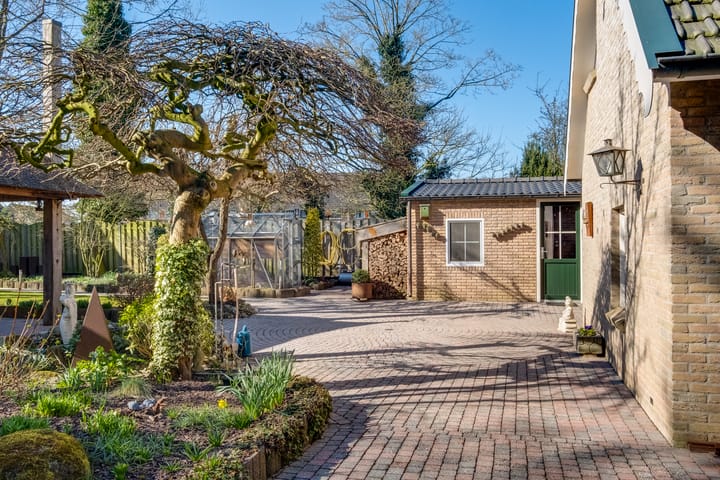 Foto 29 van Ruurloseweg 15