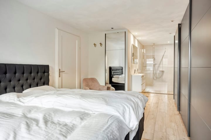 Photo 3 of Bisschop Ludgerstraat 33