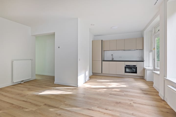 Photo 3 of Edisonstraat 14-1