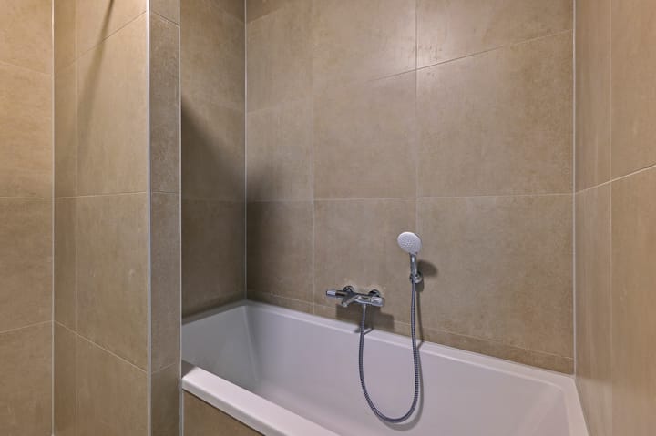 Photo 18 of Edisonstraat 14-1