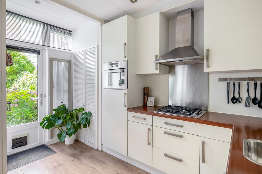 Foto 17 van van Schravendijkplein 37