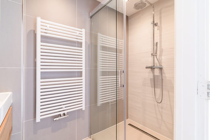 Foto 35 van Warmoezierstraat 5-B