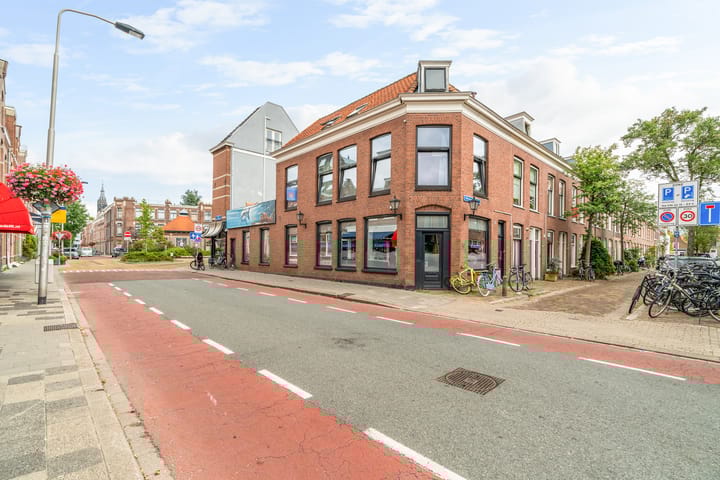 Foto 37 van Warmoezierstraat 5-B