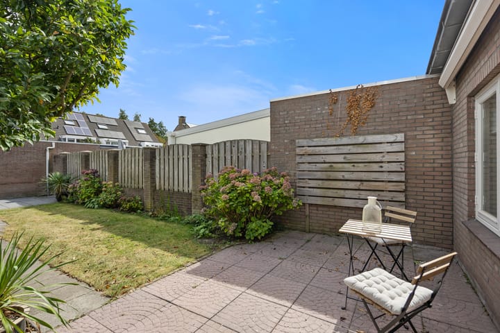 Foto 27 van Ds. Louwe Kooymanslaan 33