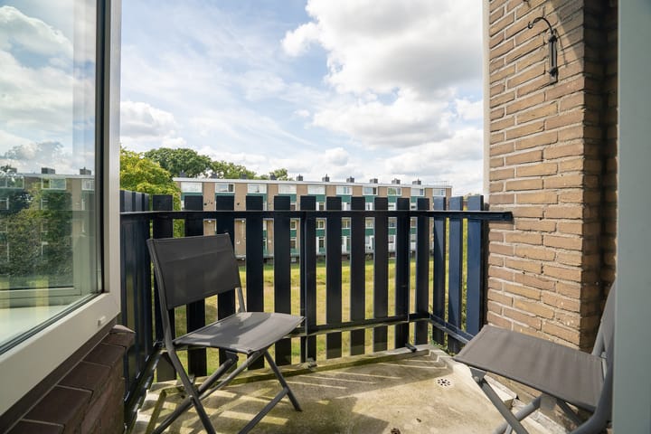 Photo 17 of Roelof van Schevenstraat 91