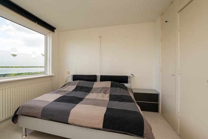 Photo 19 of Roelof van Schevenstraat 91