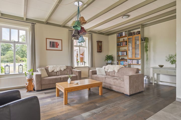 Photo 10 of Haulerwijksterweg 17