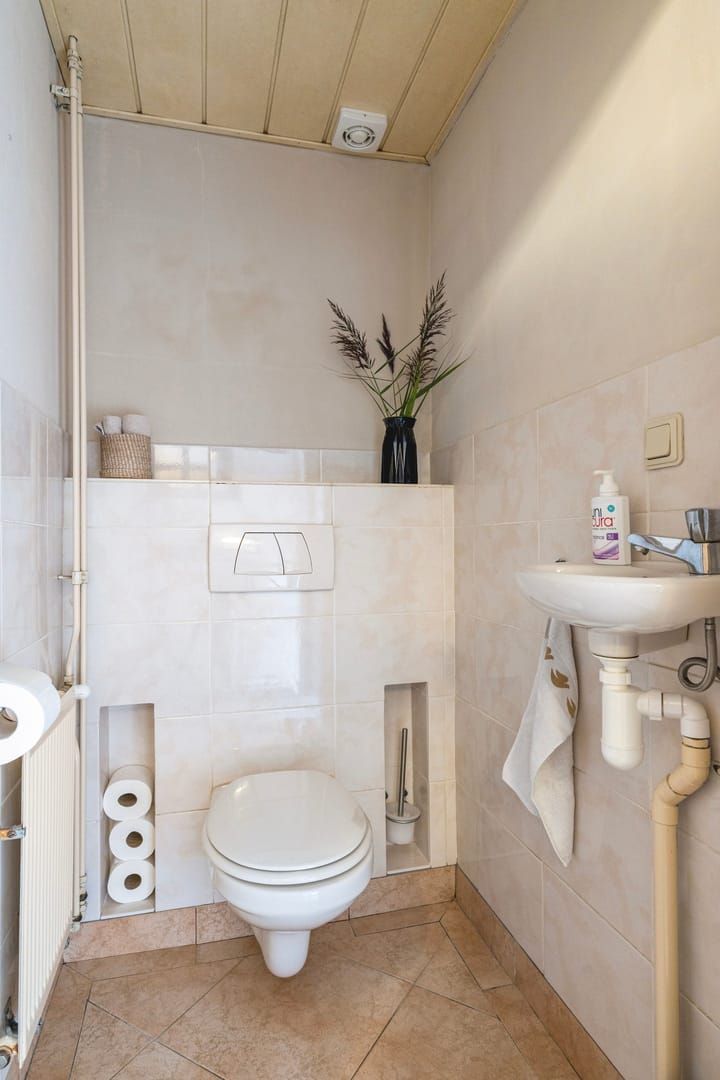 Photo 18 of Haulerwijksterweg 17