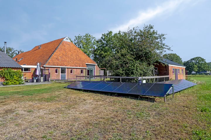 Photo 40 of Haulerwijksterweg 17