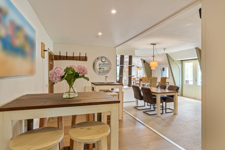 Photo 47 of Haulerwijksterweg 17