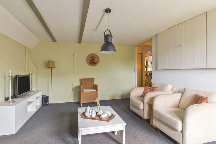 Photo 54 of Haulerwijksterweg 17