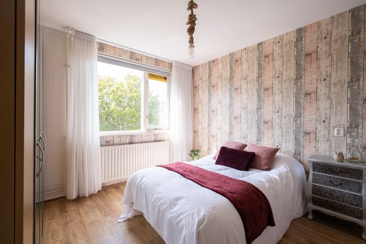 Foto 15 van Paradijsvogel 48