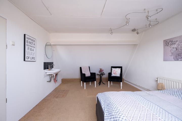 Foto 23 van Paradijsvogel 48