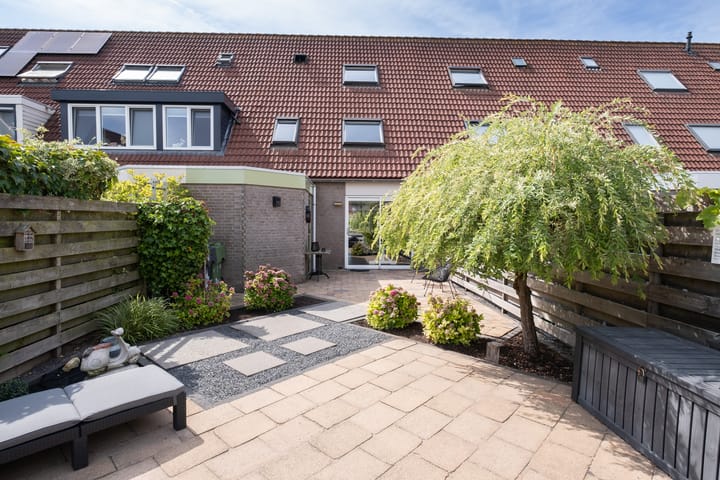 Foto 27 van Paradijsvogel 48