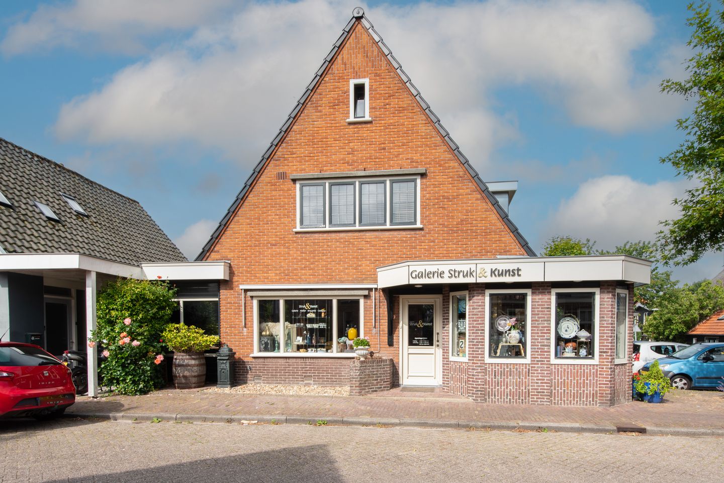 View photo 3 of Fabrieksstraat 2