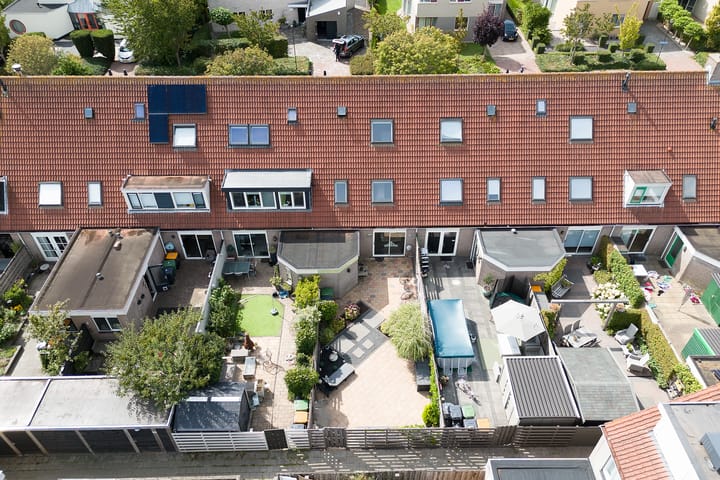 Foto 31 van Paradijsvogel 48