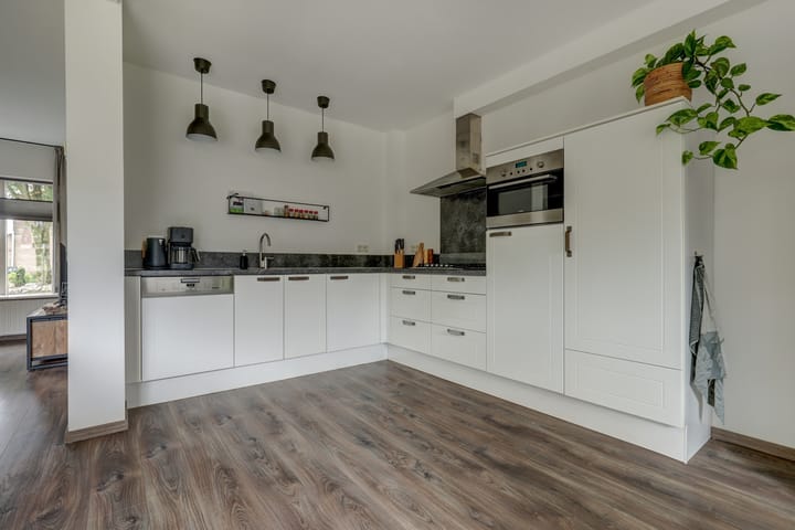 Foto 12 van Burgemeester Wientjensstraat 43