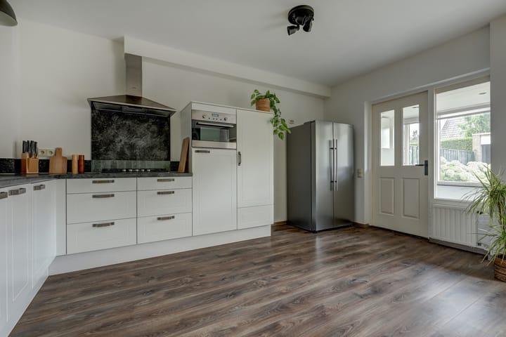 Foto 13 van Burgemeester Wientjensstraat 43