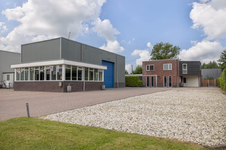 Zoom 6-A, Surhuisterveen
