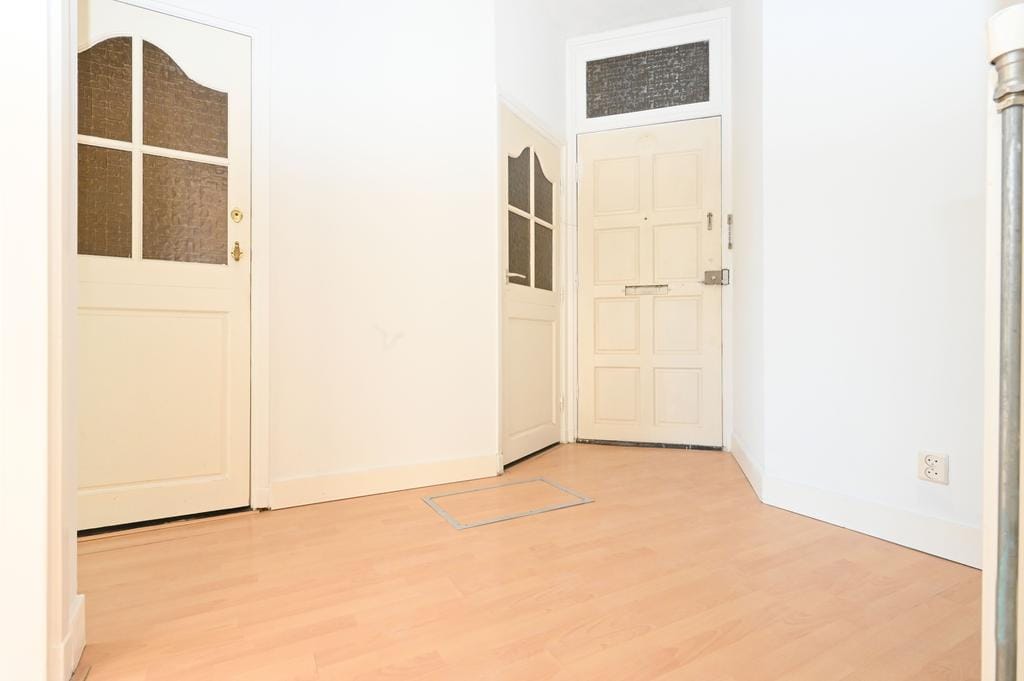 Photo 9 of Weesperstraat 126