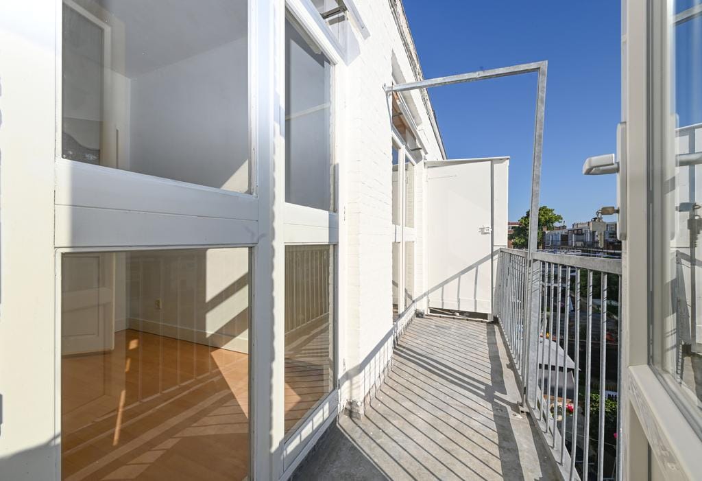 Photo 13 of Weesperstraat 126