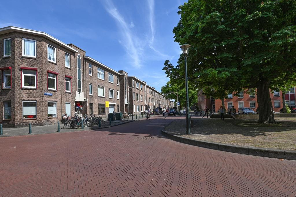 Photo 21 of Weesperstraat 126