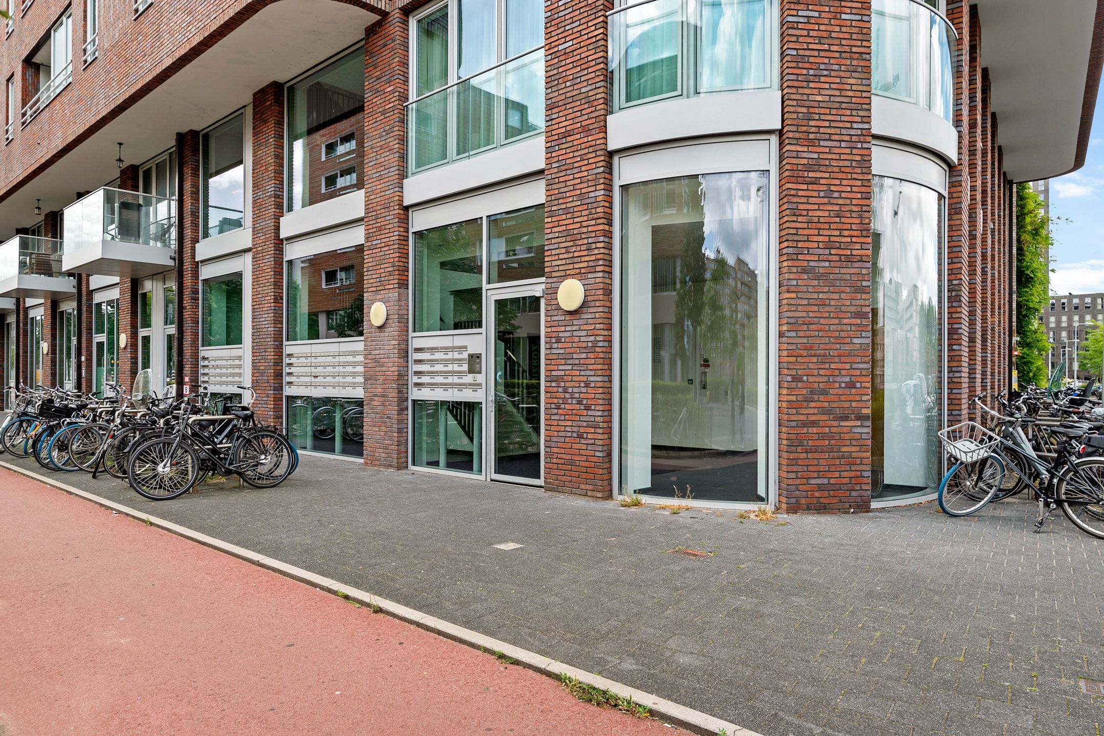 Photo 33 of Rinus Michelslaan 211