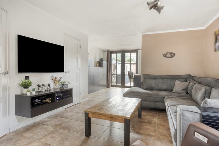 Photo 10 of Grijpskerkstraat 1