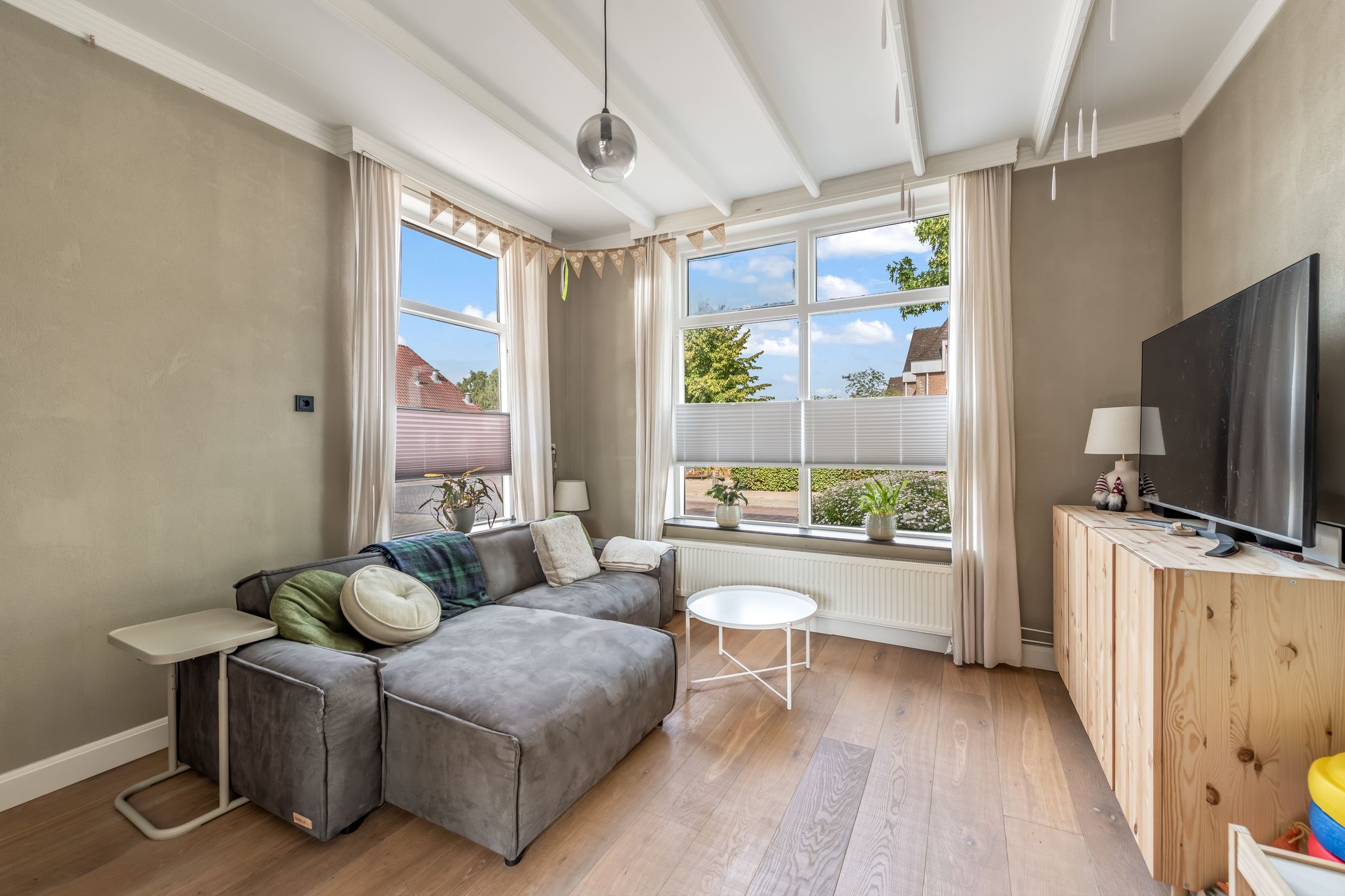 Photo 9 of Hoofdstraat West 20-A