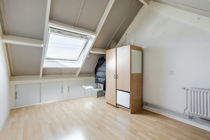 Photo 36 of Bennebroekstraat 22