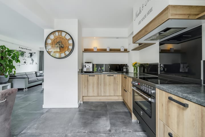 Foto 4 van Beneluxlaan 84