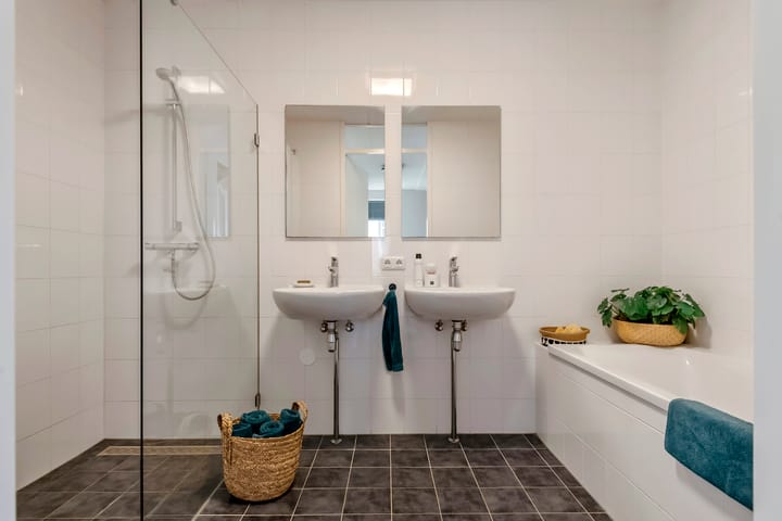 Photo 52 of Fibula 6