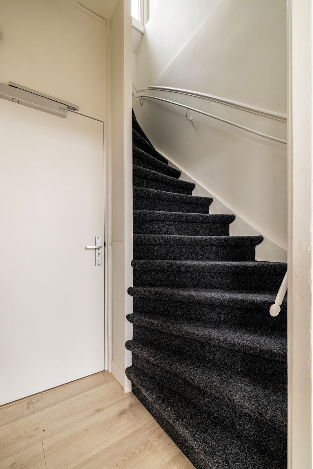 Photo 13 of Willem van Hillegaersbergstraat 117-C