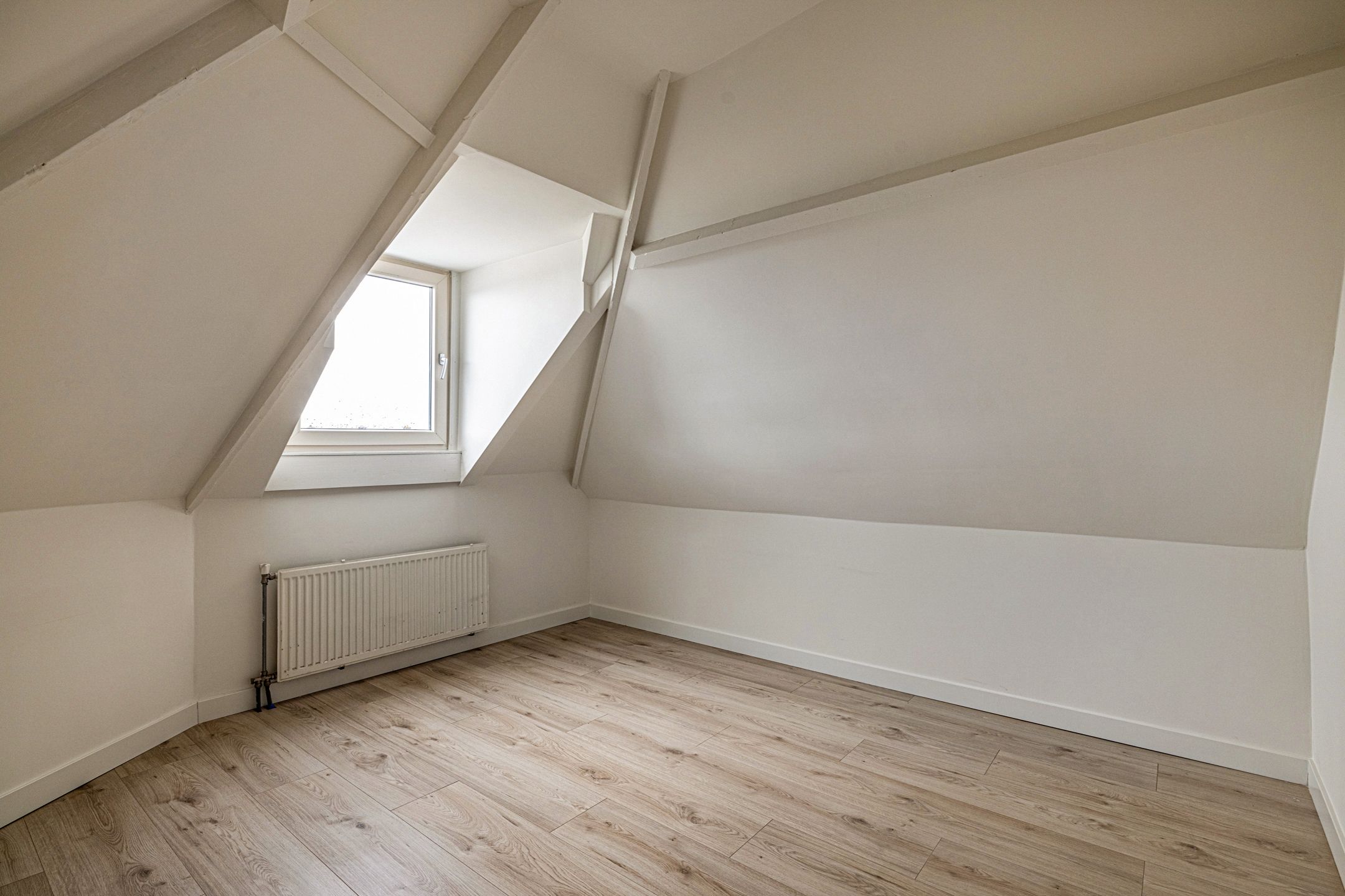 Photo 21 of Willem van Hillegaersbergstraat 117-C