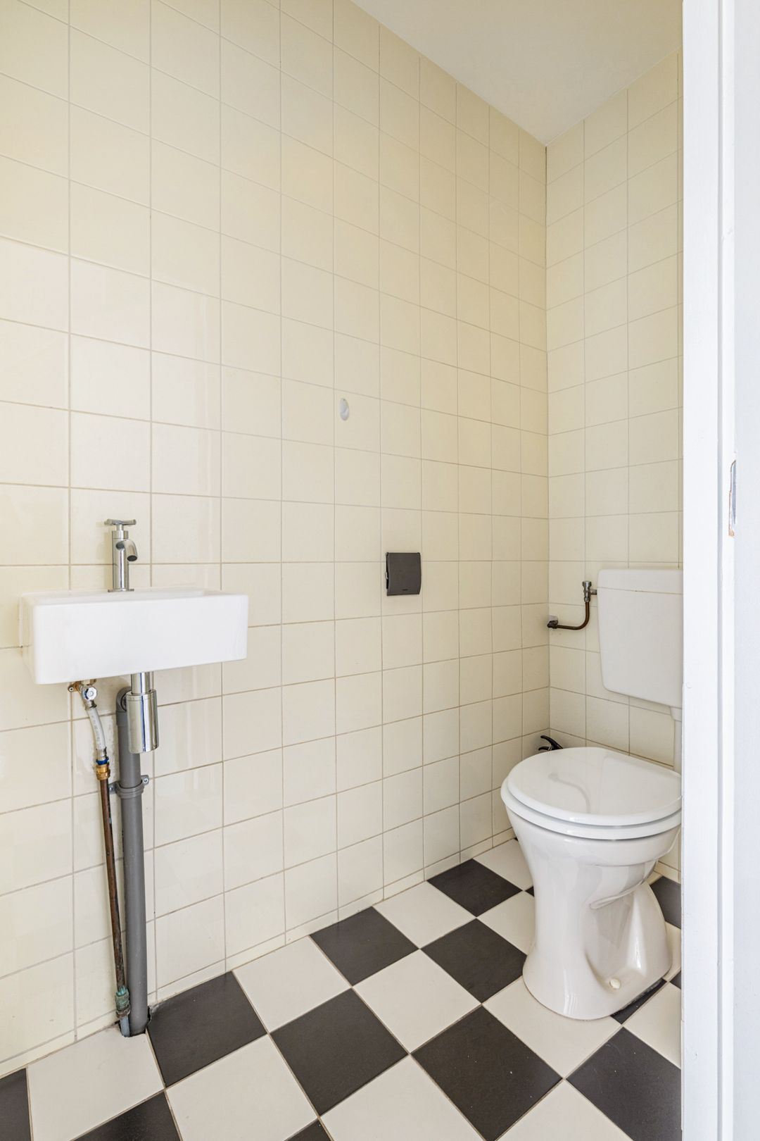 Photo 23 of Willem van Hillegaersbergstraat 117-C