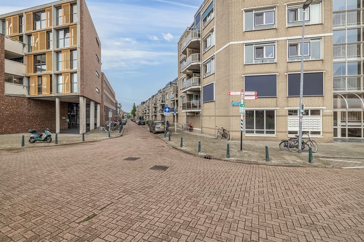 Foto 29 van Willem van Hillegaersbergstraat 117-C