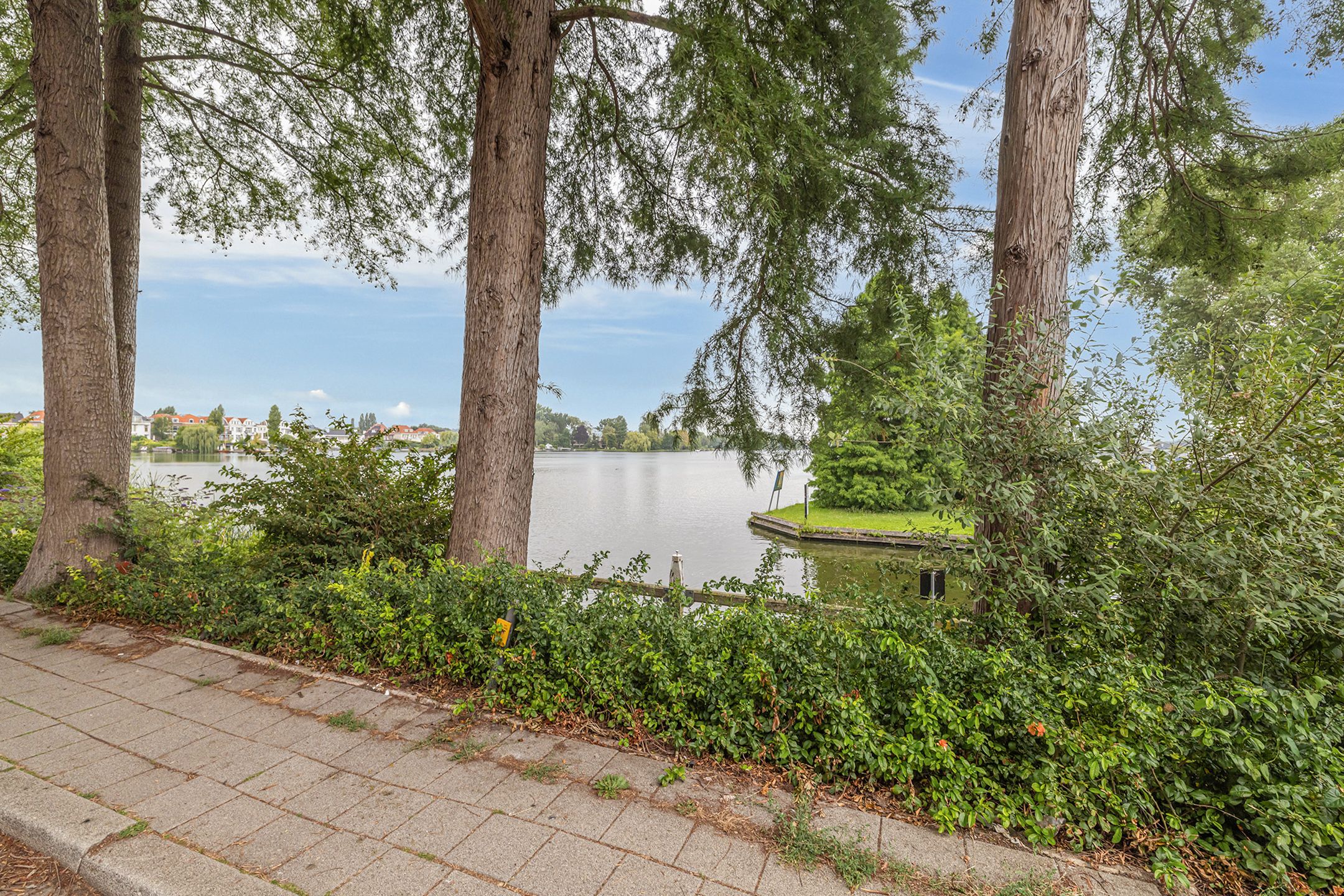 Photo 30 of Willem van Hillegaersbergstraat 117-C