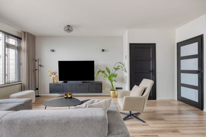 Photo 6 of Maaslandhoeven 4