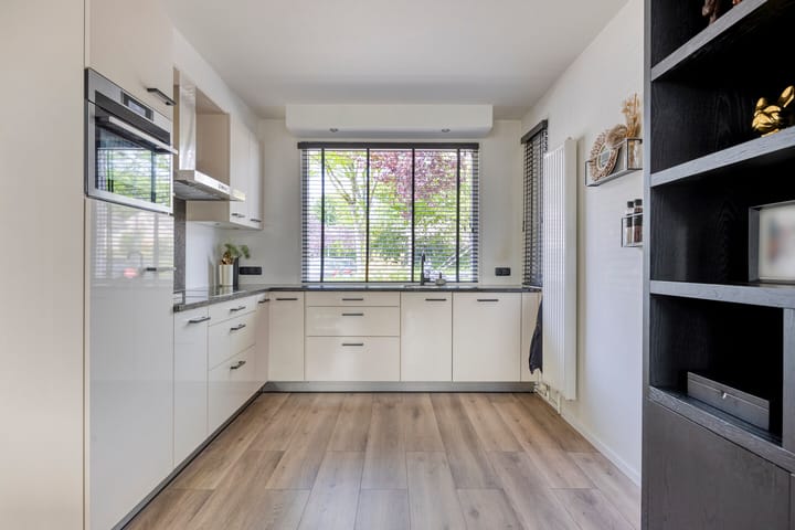 Photo 12 of Maaslandhoeven 4