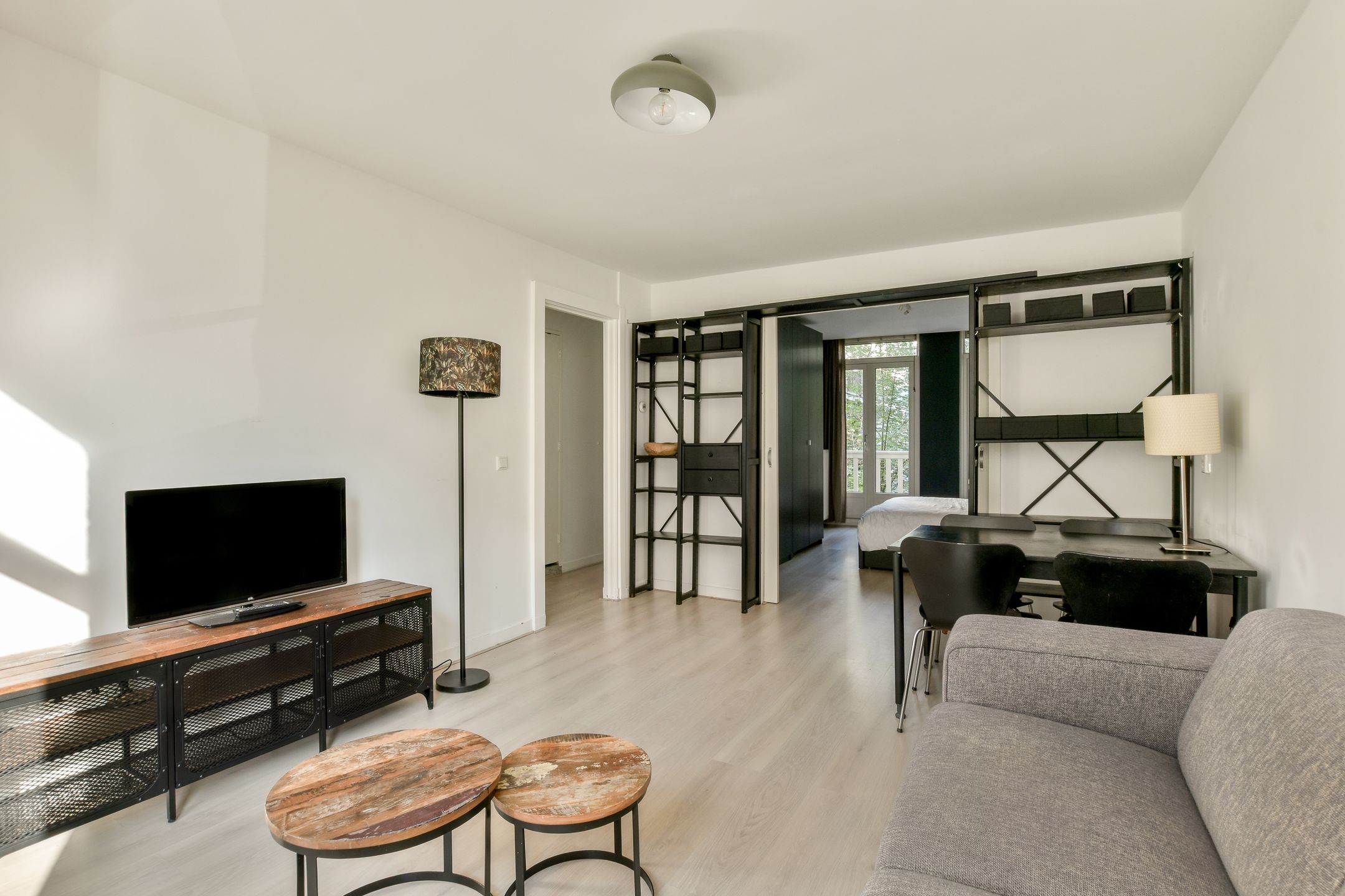 Photo 6 of Tweede Keucheniusstraat 8-1