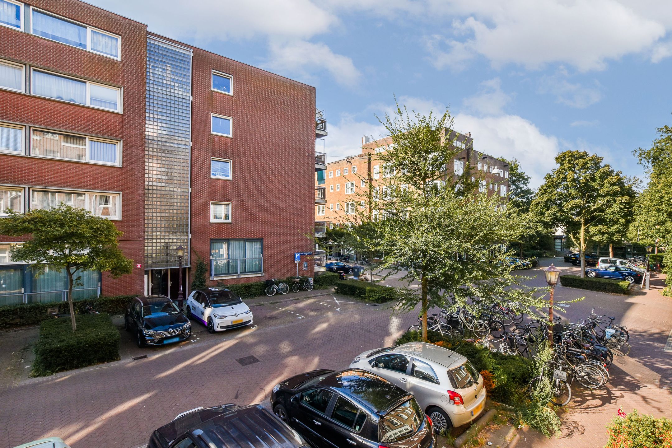 Photo 18 of Tweede Keucheniusstraat 8-1