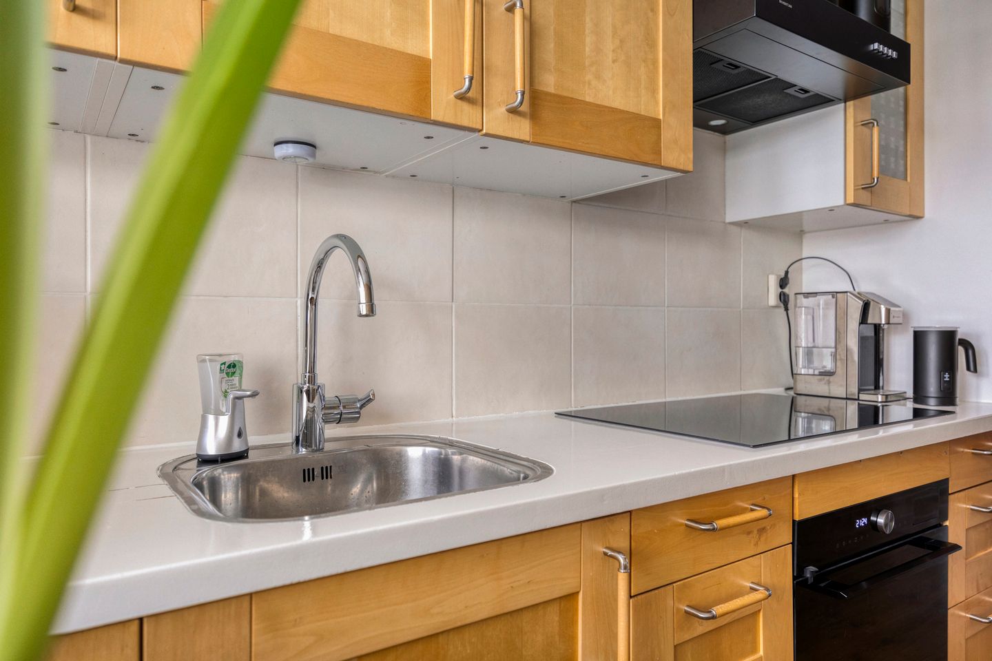 Foto 14 van Leeuwstraat 8