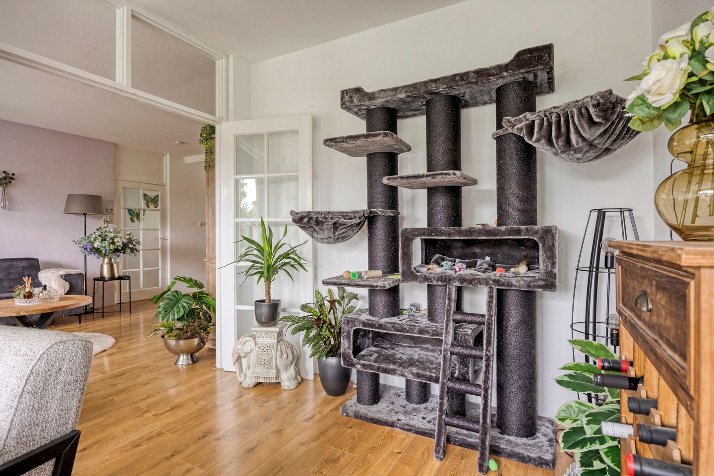 Foto 10 van Leeuwstraat 8